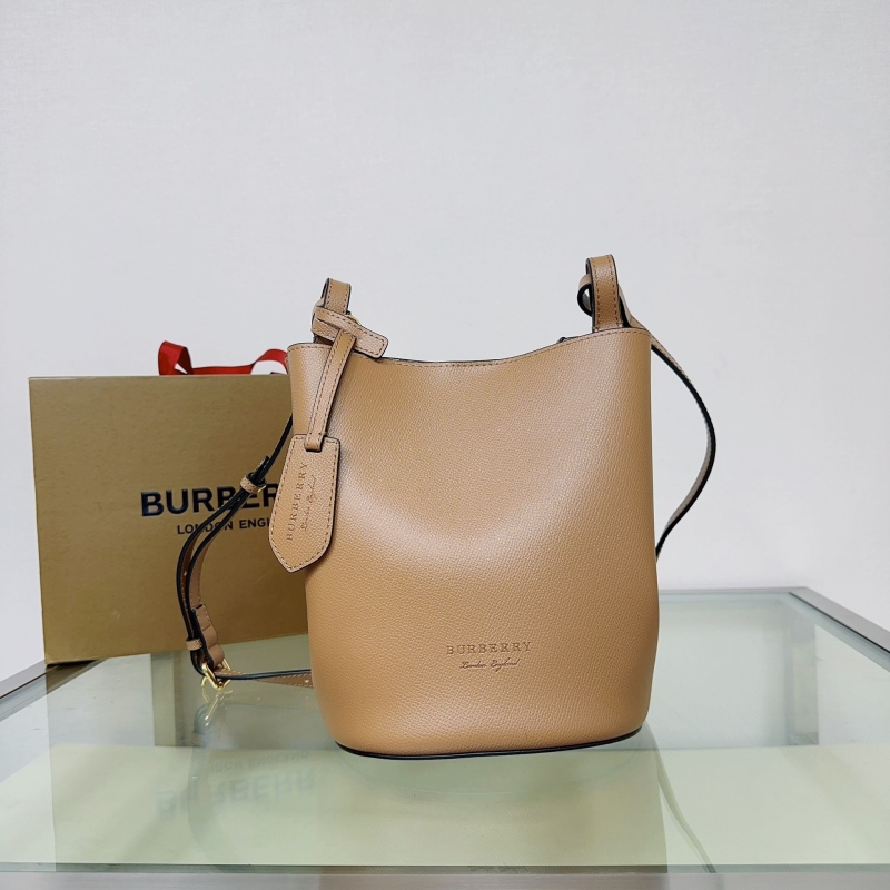 Bv*b*rry hobo bags